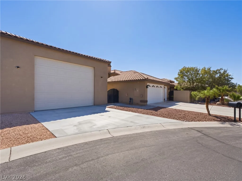 9760 Bright Angel, Las Vegas, NV 89149