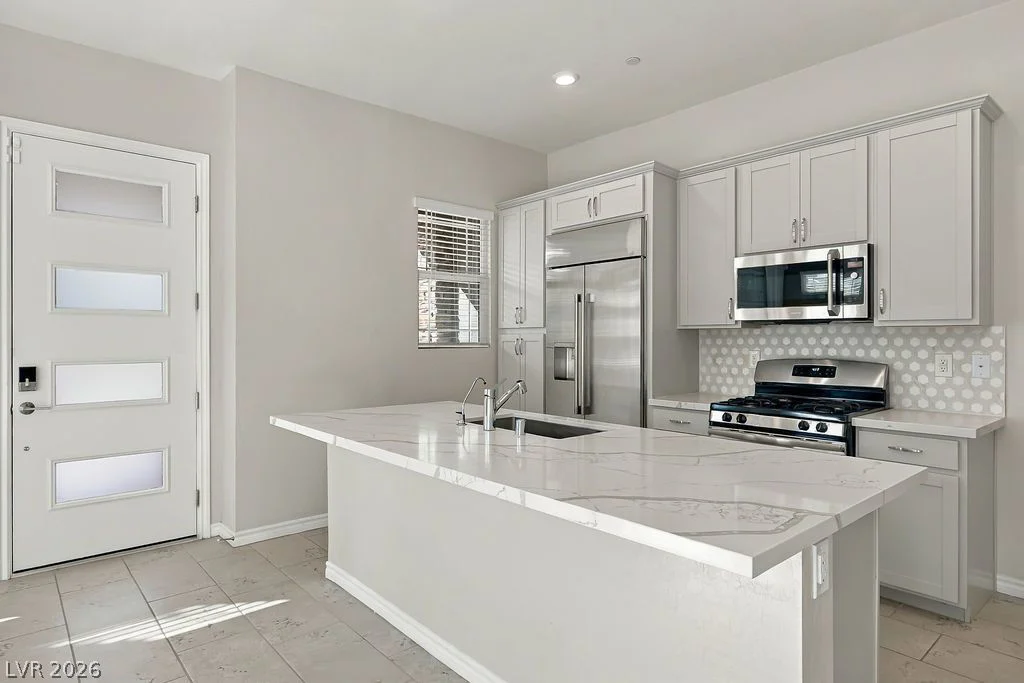 929 Silverfir, Las Vegas, NV 89138