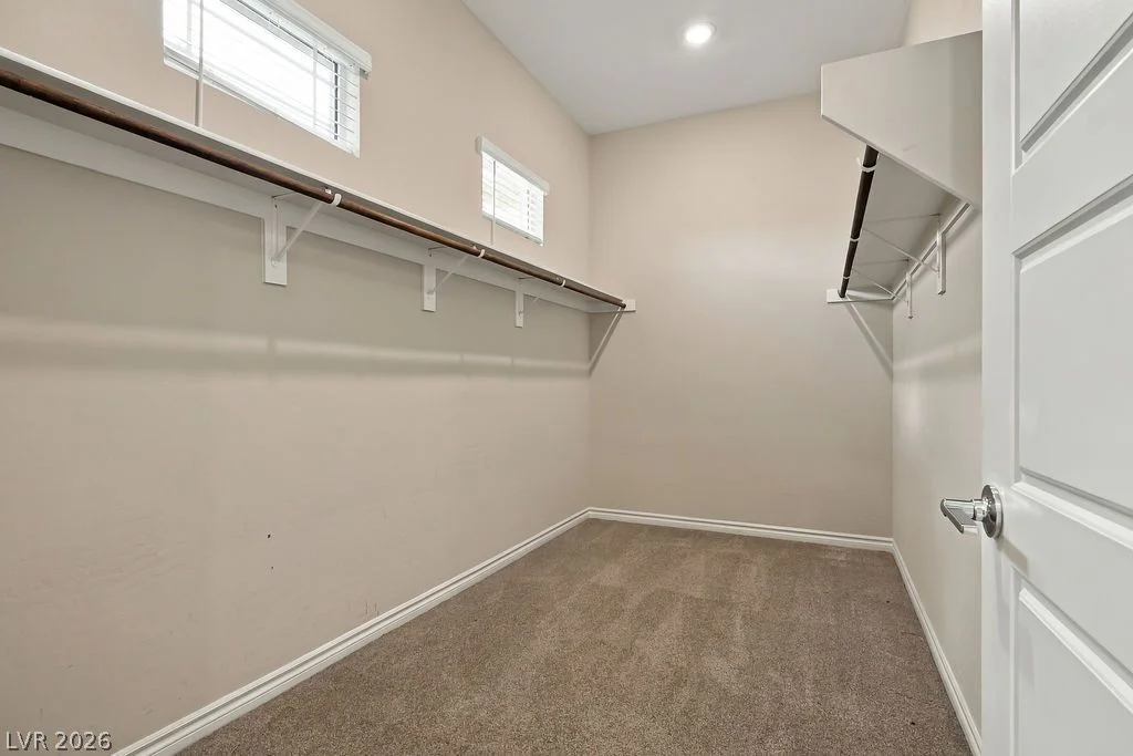 929 Silverfir, Las Vegas, NV 89138