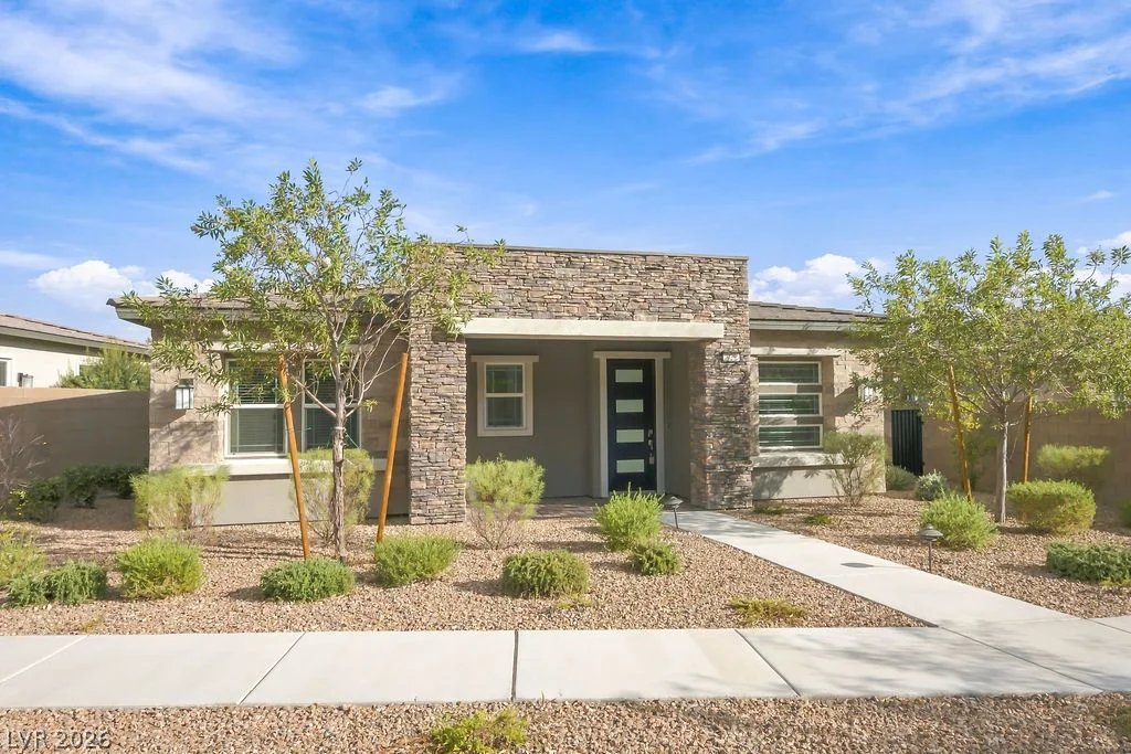 929 Silverfir, Las Vegas, NV 89138