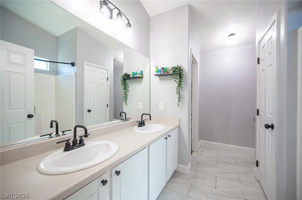 2463 Wrangler Walsh, Henderson, NV 89002