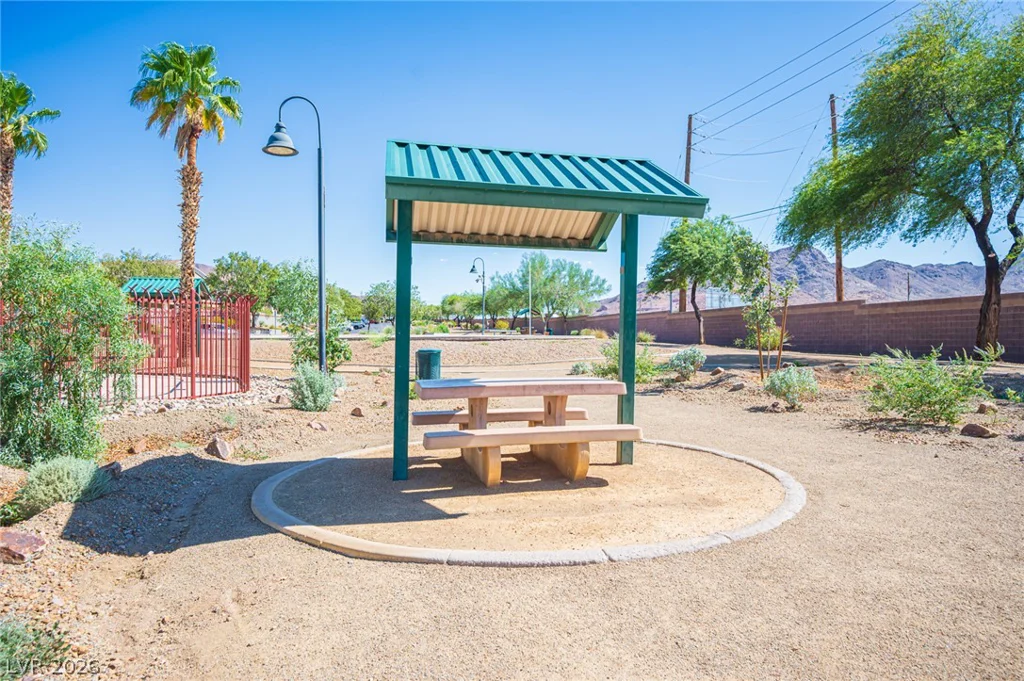 2463 Wrangler Walsh, Henderson, NV 89002