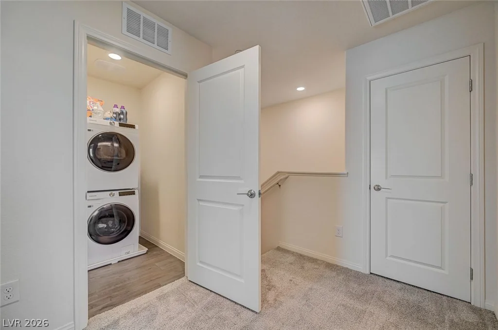2774 Champagne Gold, North Las Vegas, NV 89086
