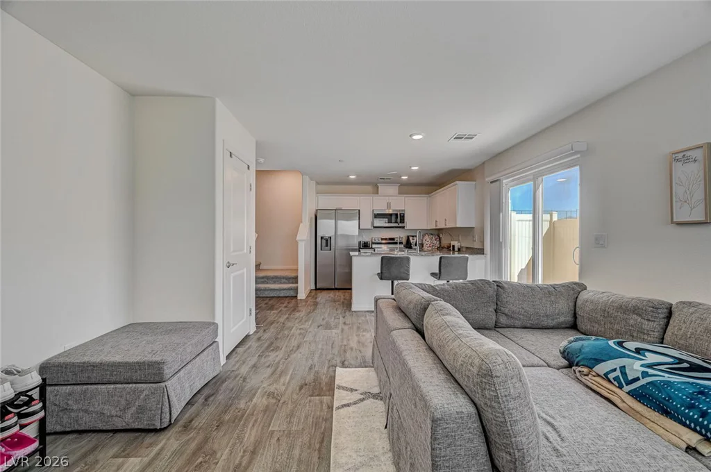 2774 Champagne Gold, North Las Vegas, NV 89086