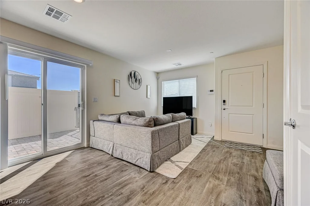 2774 Champagne Gold, North Las Vegas, NV 89086