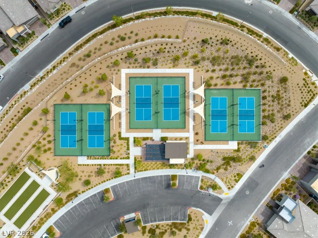 921 Woodburn, Las Vegas, NV 89138