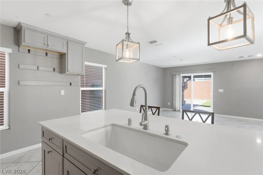 6530 Secret Grove, Las Vegas, NV 89130