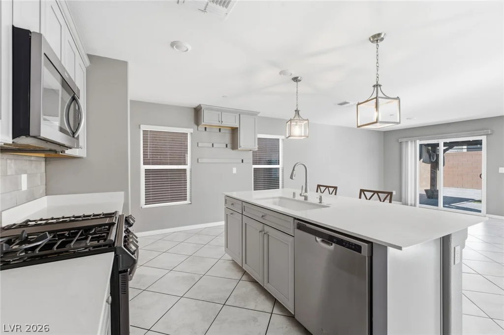 6530 Secret Grove, Las Vegas, NV 89130