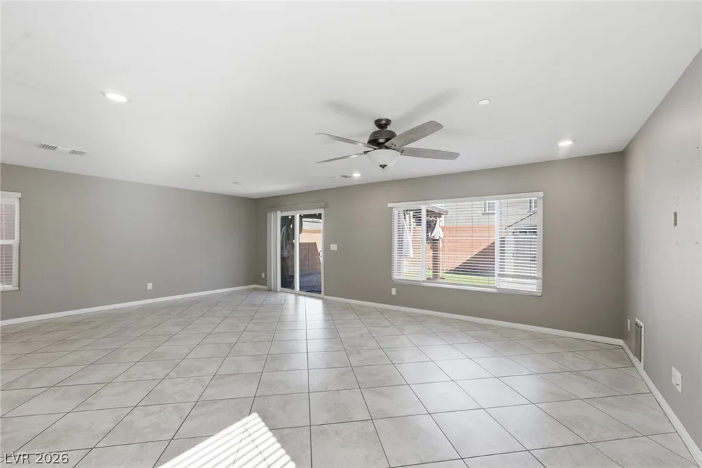 6530 Secret Grove, Las Vegas, NV 89130