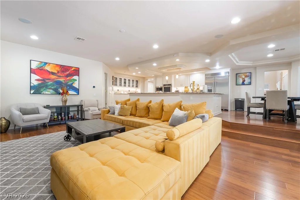4360 Grey Spencer, Las Vegas, NV 89141