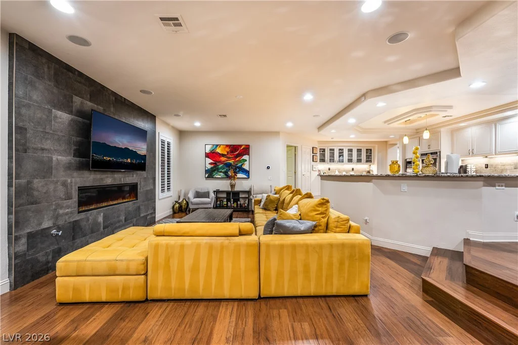 4360 Grey Spencer, Las Vegas, NV 89141