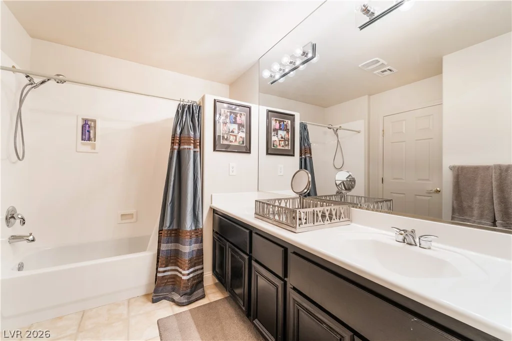 4360 Grey Spencer, Las Vegas, NV 89141