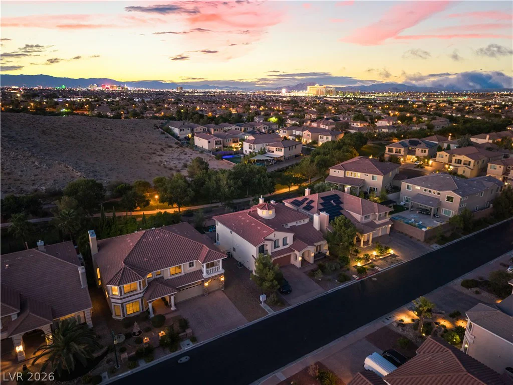 4360 Grey Spencer, Las Vegas, NV 89141