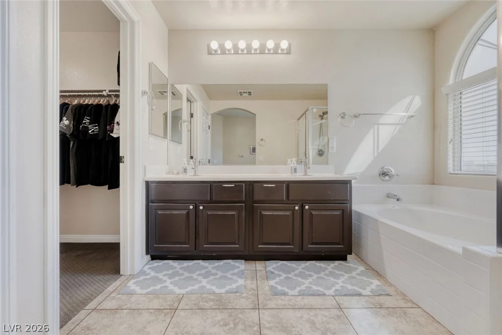 9434 Marshall Creek, Las Vegas, NV 89178