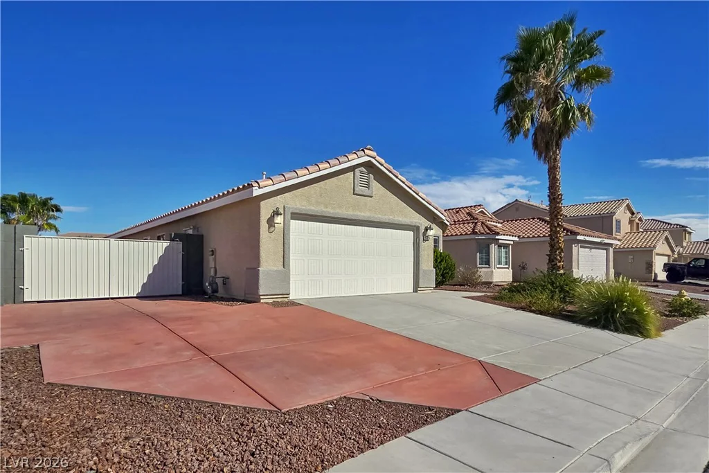 5324 Manor Stone, North Las Vegas, NV 89081