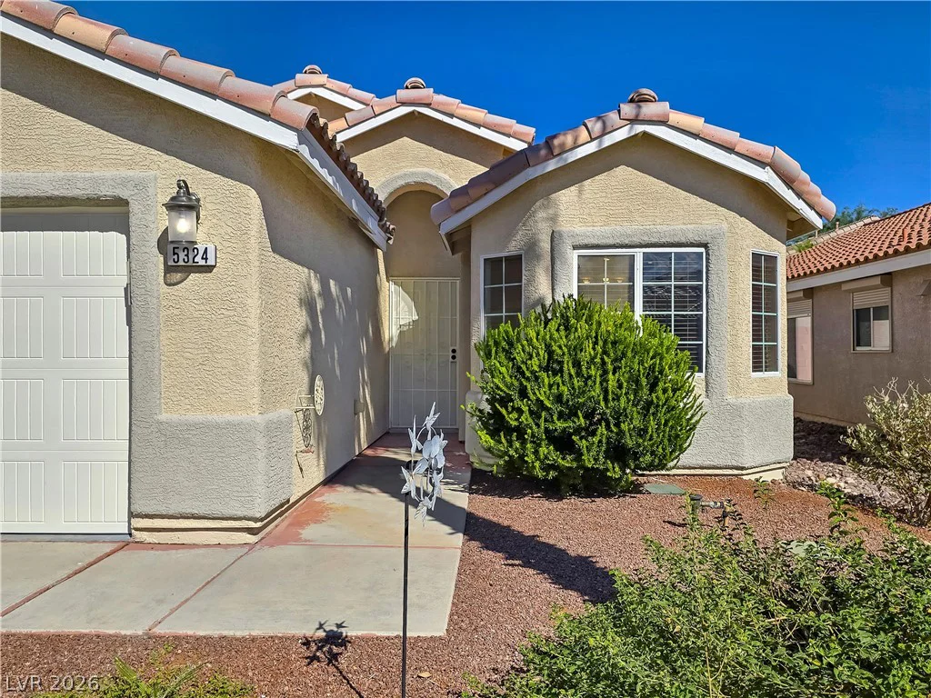 5324 Manor Stone, North Las Vegas, NV 89081