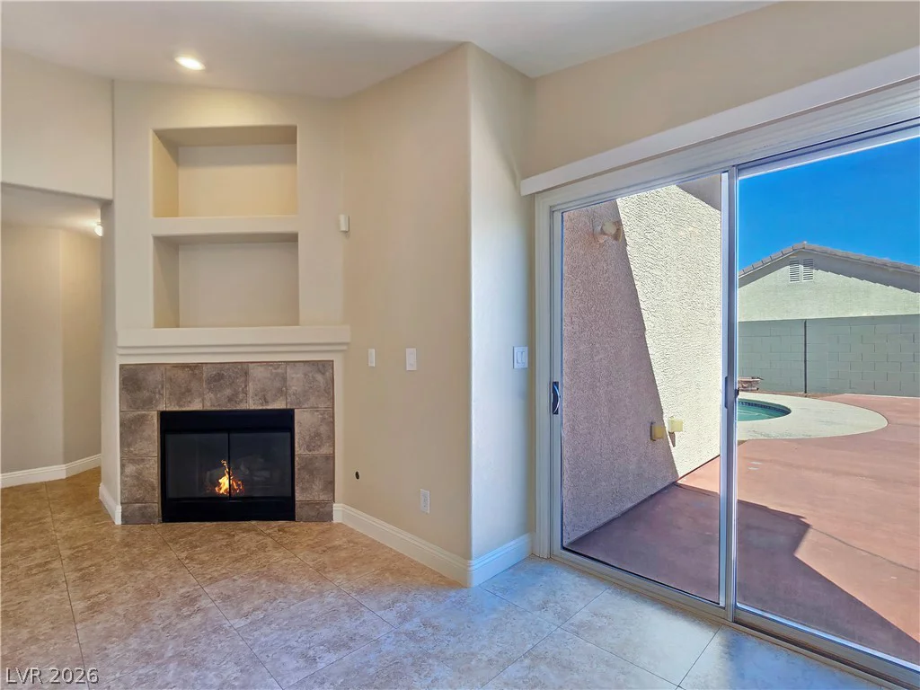 5324 Manor Stone, North Las Vegas, NV 89081