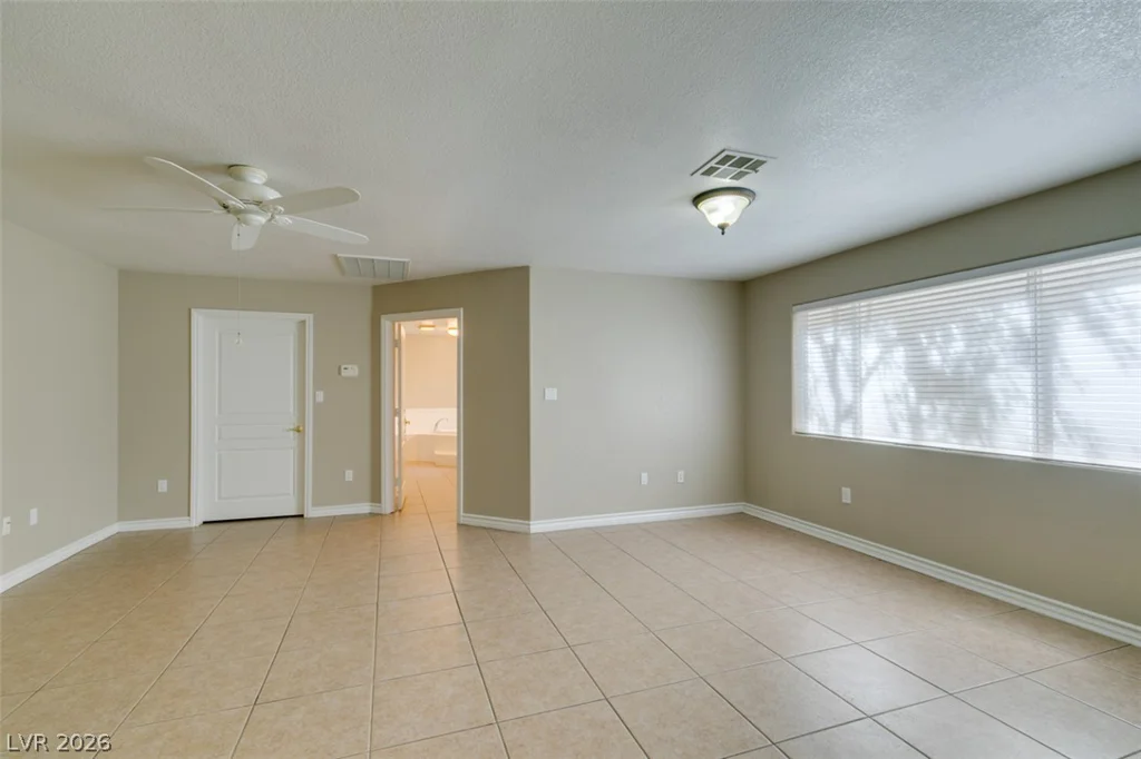 3043 Bel Air, Las Vegas, NV 89109