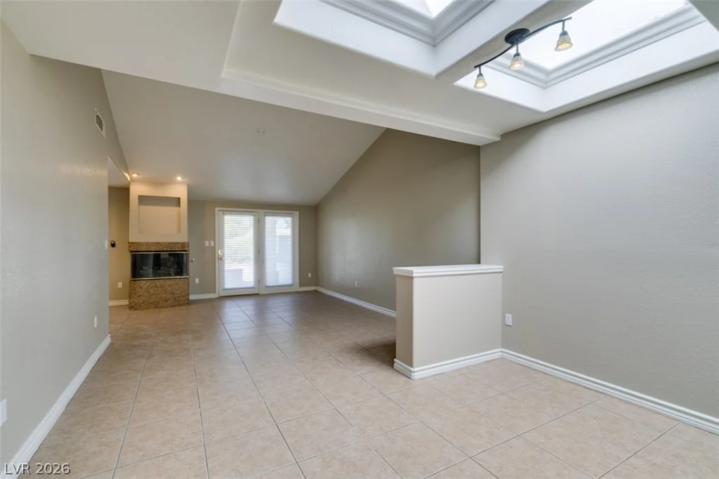 3043 Bel Air, Las Vegas, NV 89109