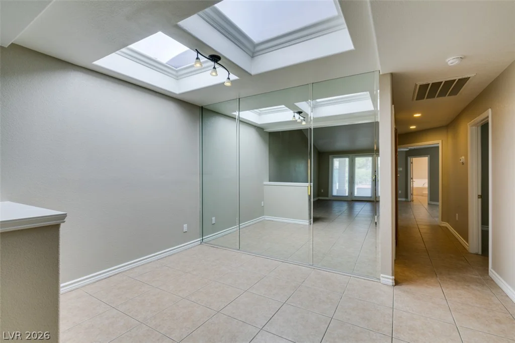 3043 Bel Air, Las Vegas, NV 89109