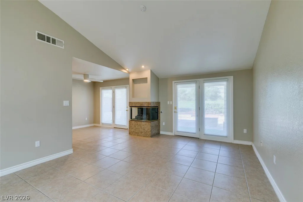 3043 Bel Air, Las Vegas, NV 89109