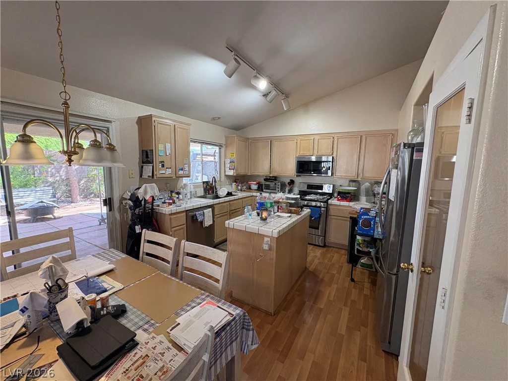5104 Rancher, Las Vegas, NV 89108