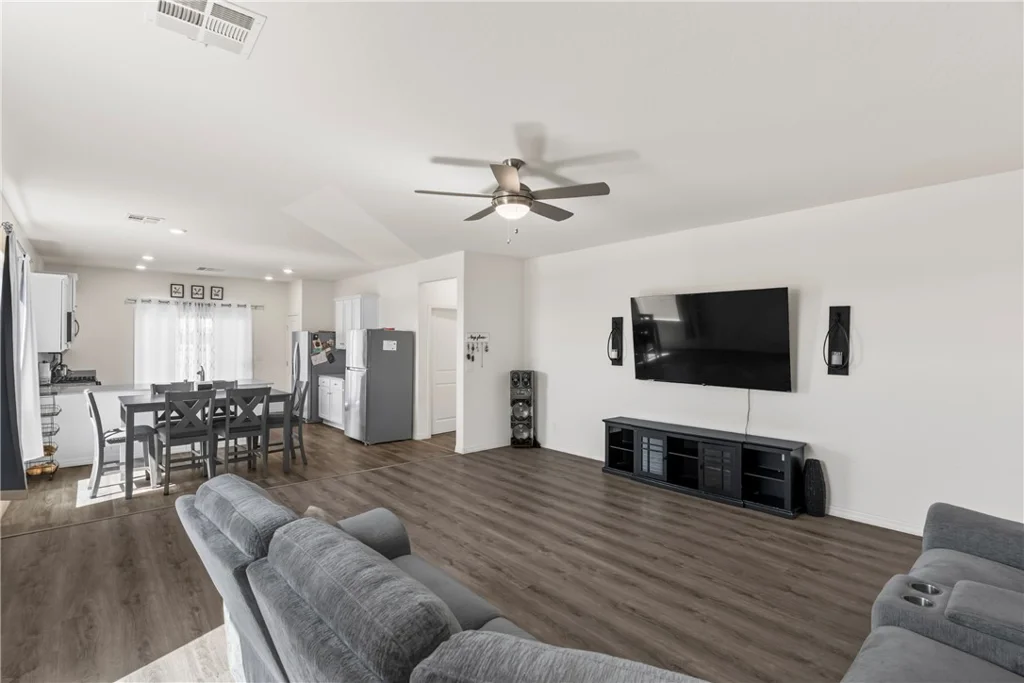 2687 Pavehawk, Las Vegas, NV 89156