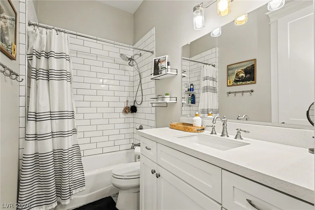 6800 Keren Marie, Las Vegas, NV 89110