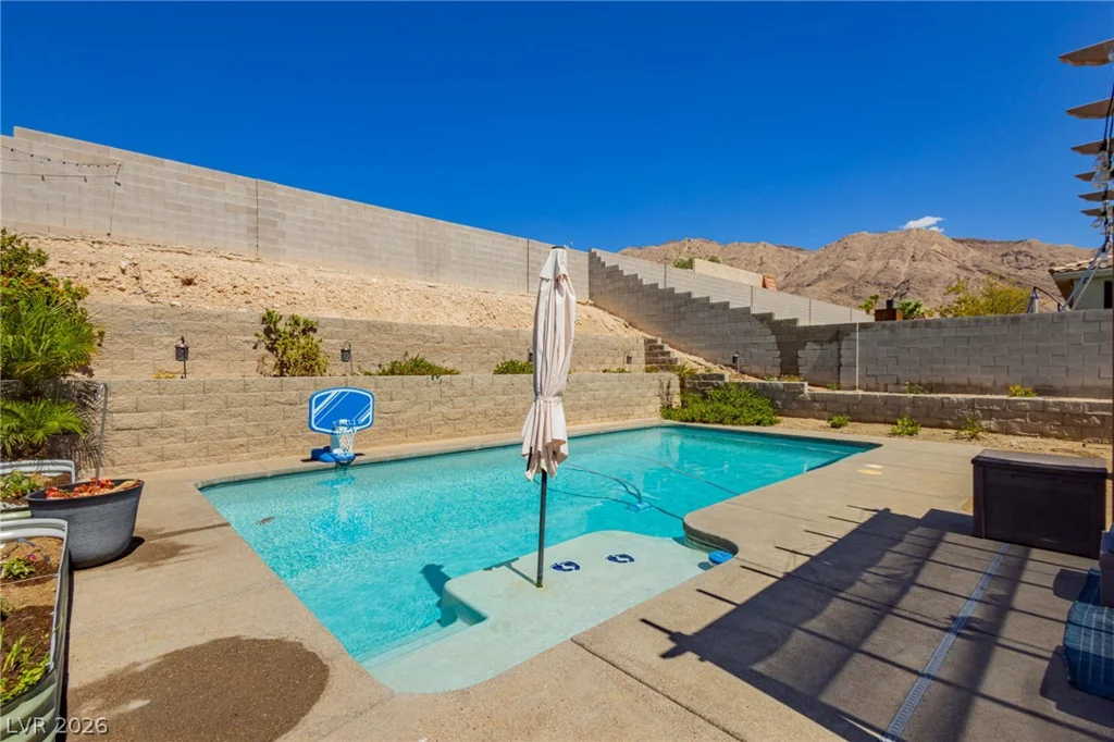 6800 Keren Marie, Las Vegas, NV 89110
