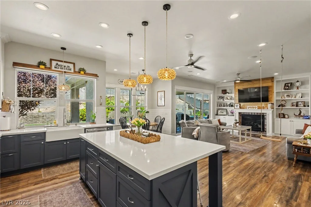 6800 Keren Marie, Las Vegas, NV 89110