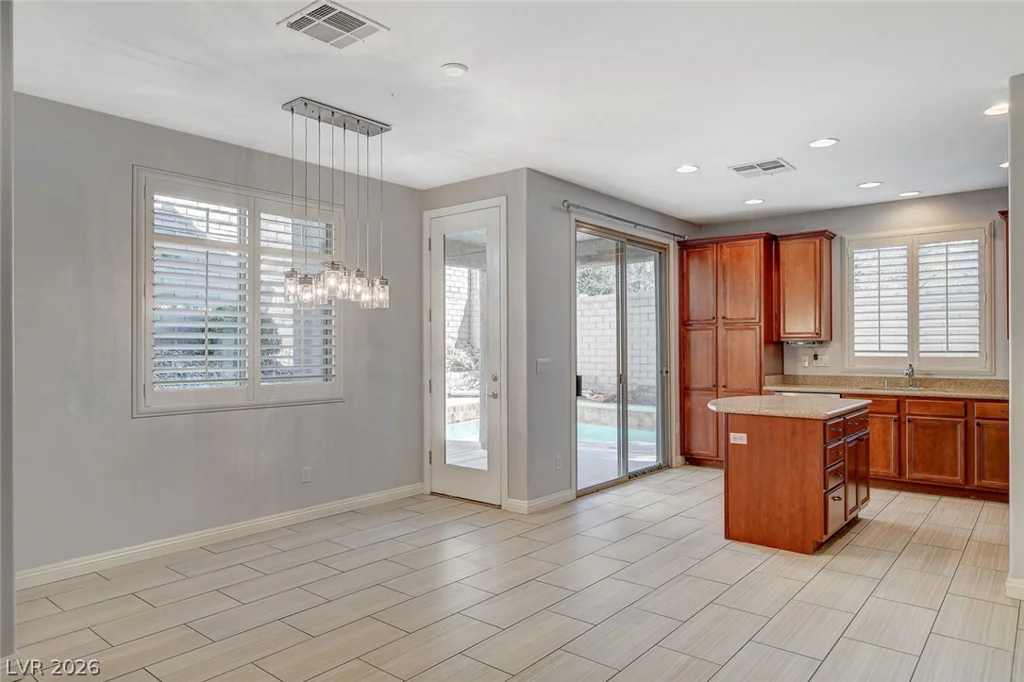 11832 Barcinas, Las Vegas, NV 89138
