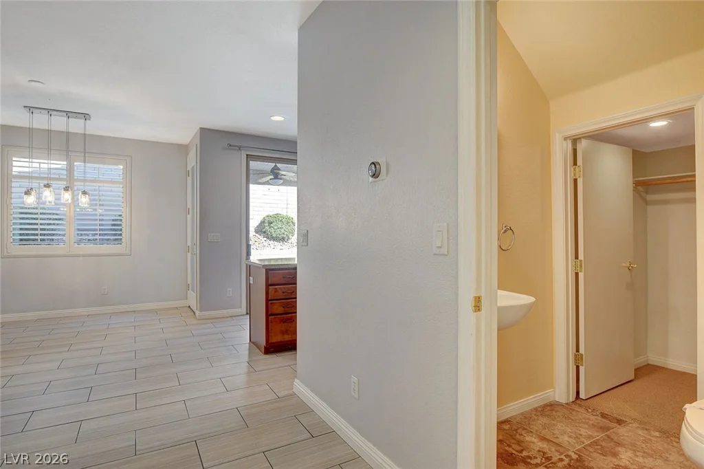 11832 Barcinas, Las Vegas, NV 89138