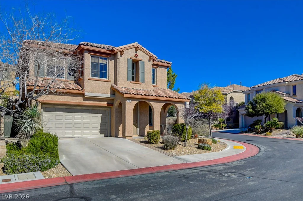 11832 Barcinas, Las Vegas, NV 89138