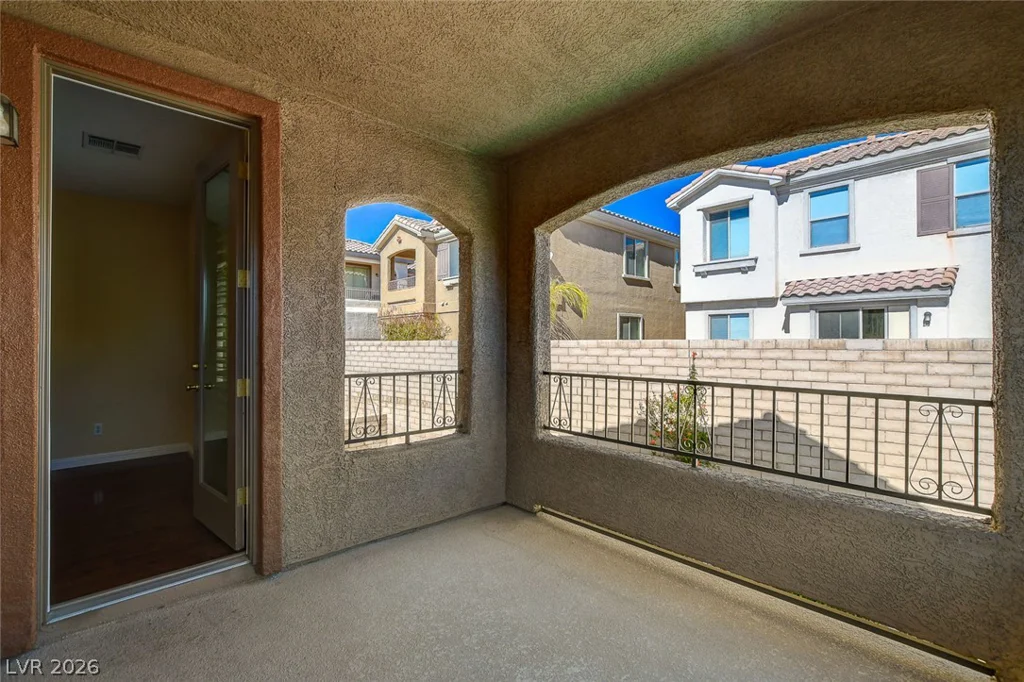 11832 Barcinas, Las Vegas, NV 89138