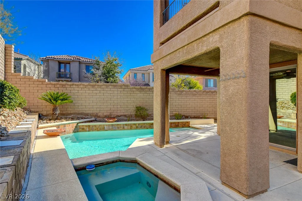11832 Barcinas, Las Vegas, NV 89138