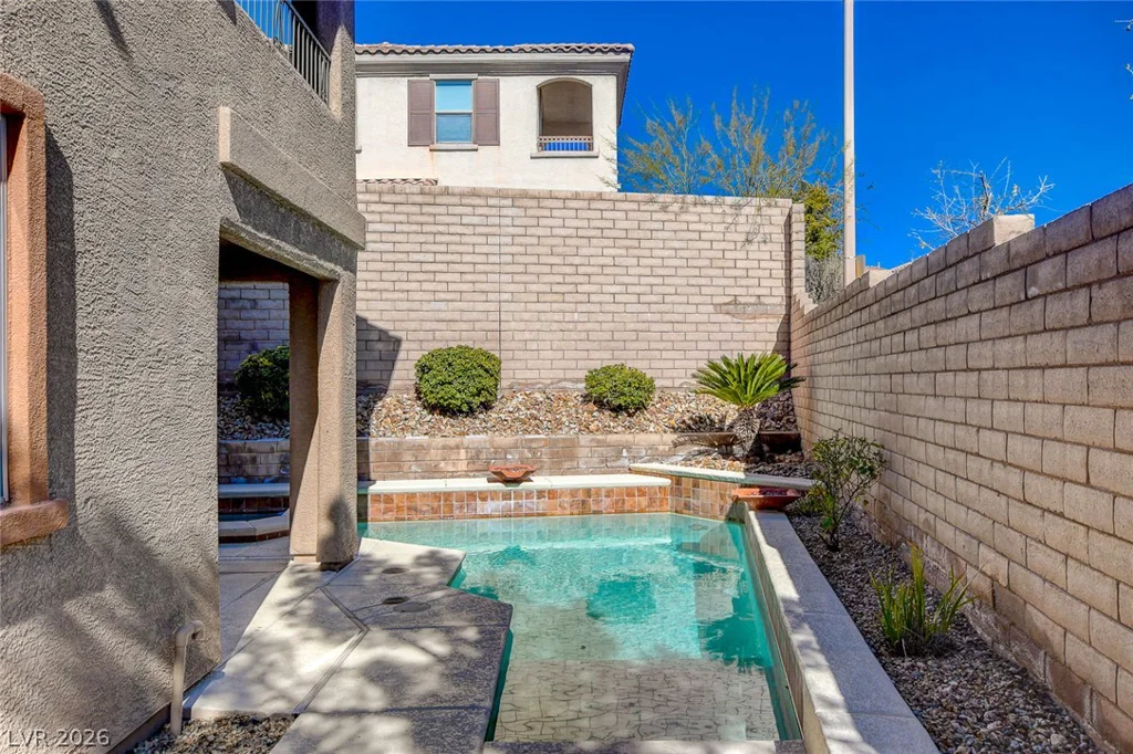 11832 Barcinas, Las Vegas, NV 89138