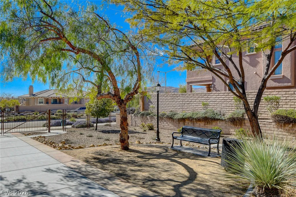 11832 Barcinas, Las Vegas, NV 89138