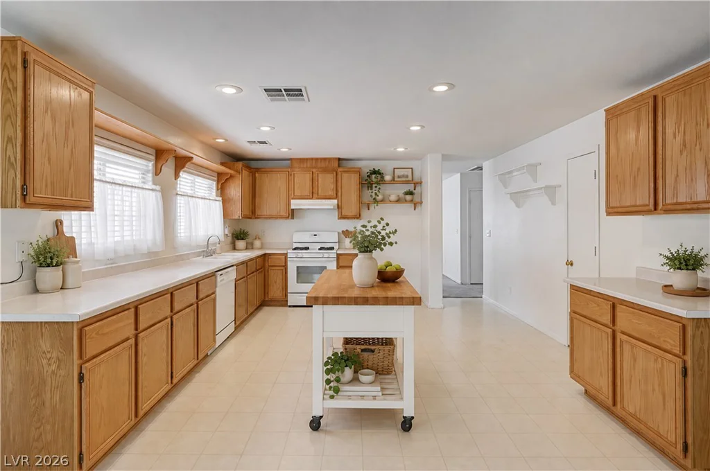 4908 Shady Rim, Las Vegas, NV 89131