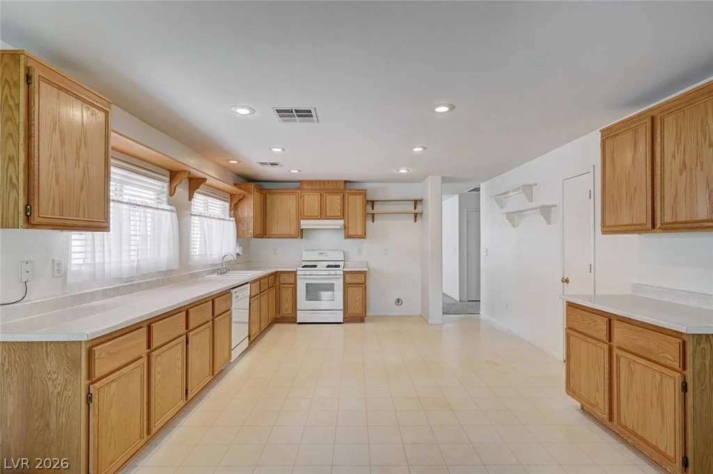 4908 Shady Rim, Las Vegas, NV 89131