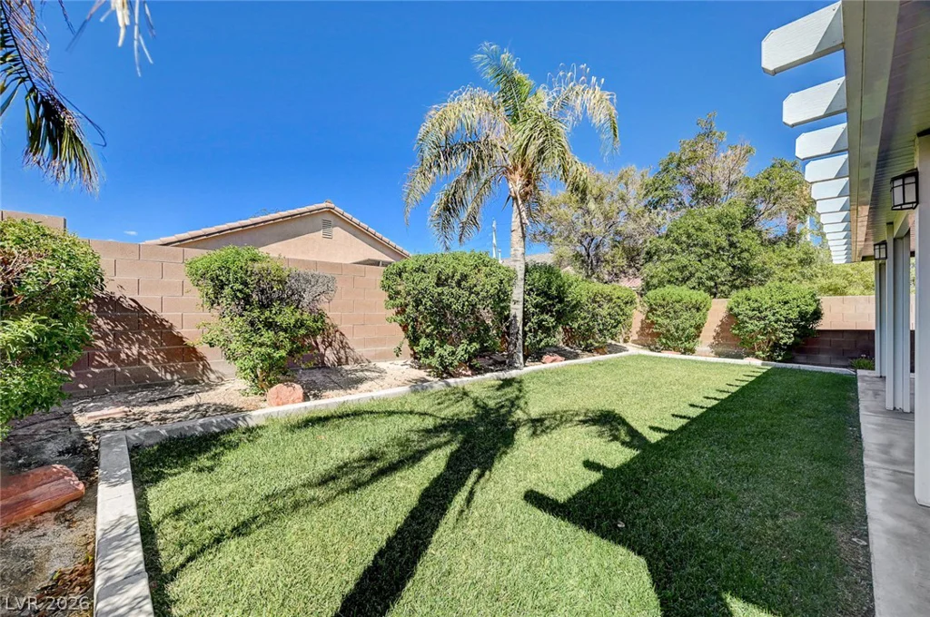 4908 Shady Rim, Las Vegas, NV 89131