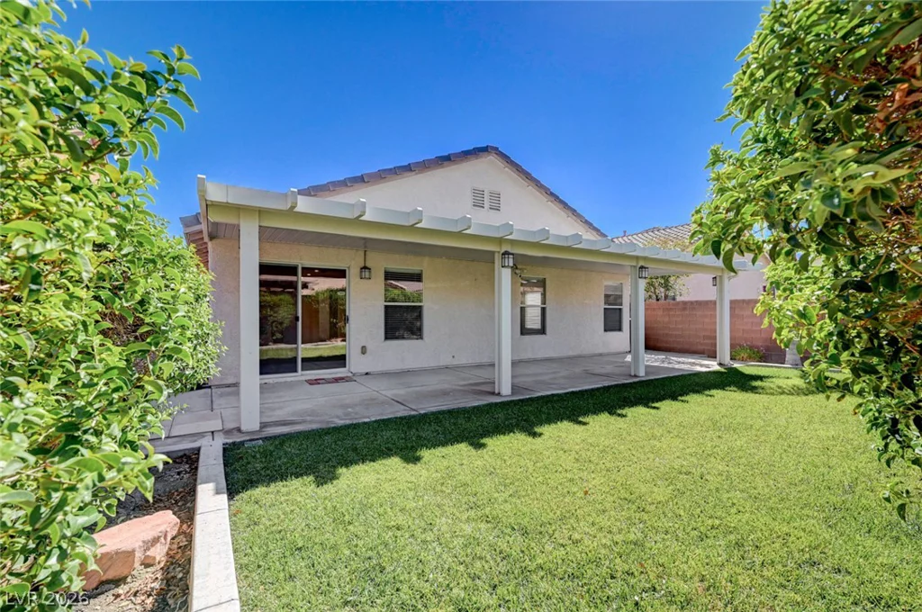 4908 Shady Rim, Las Vegas, NV 89131