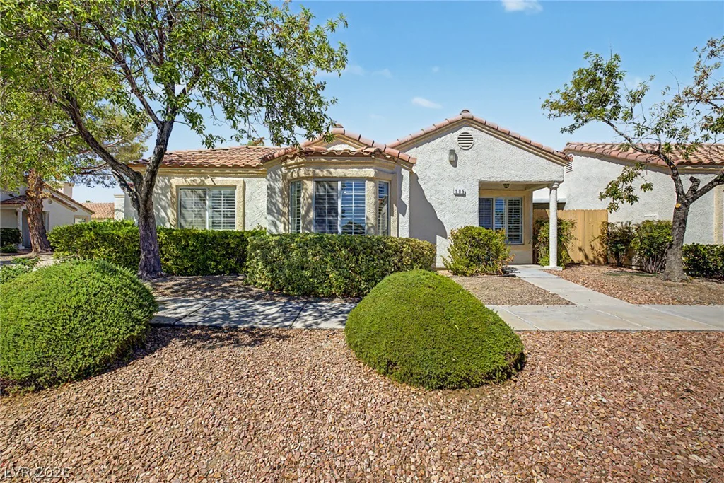 5401 Bugle, Las Vegas, NV 89108