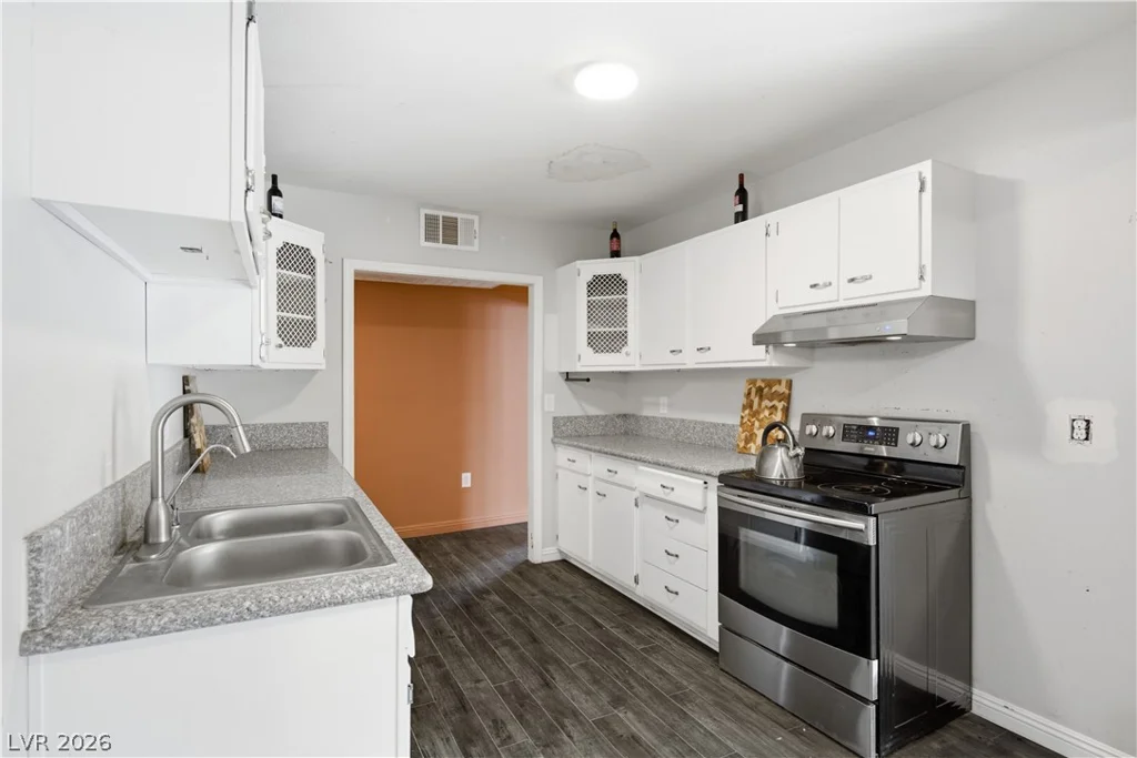 142 Magnesium, Henderson, NV 89015