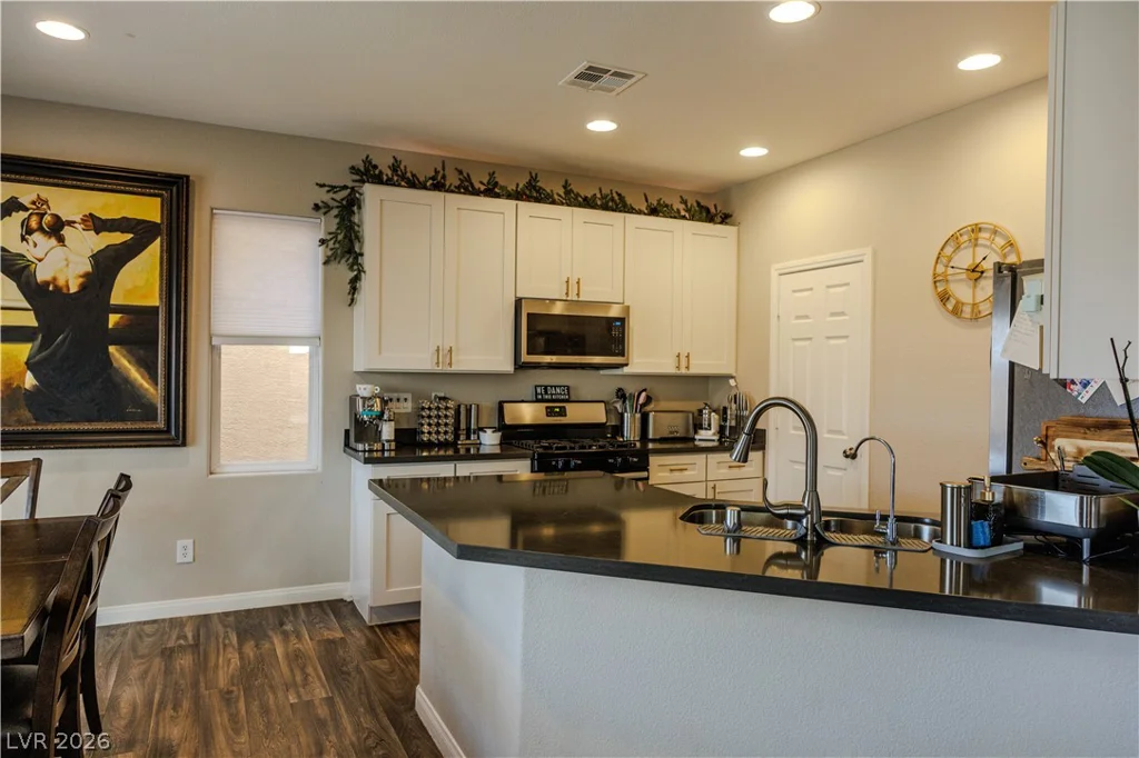 6204 Burrell, Las Vegas, NV 89148
