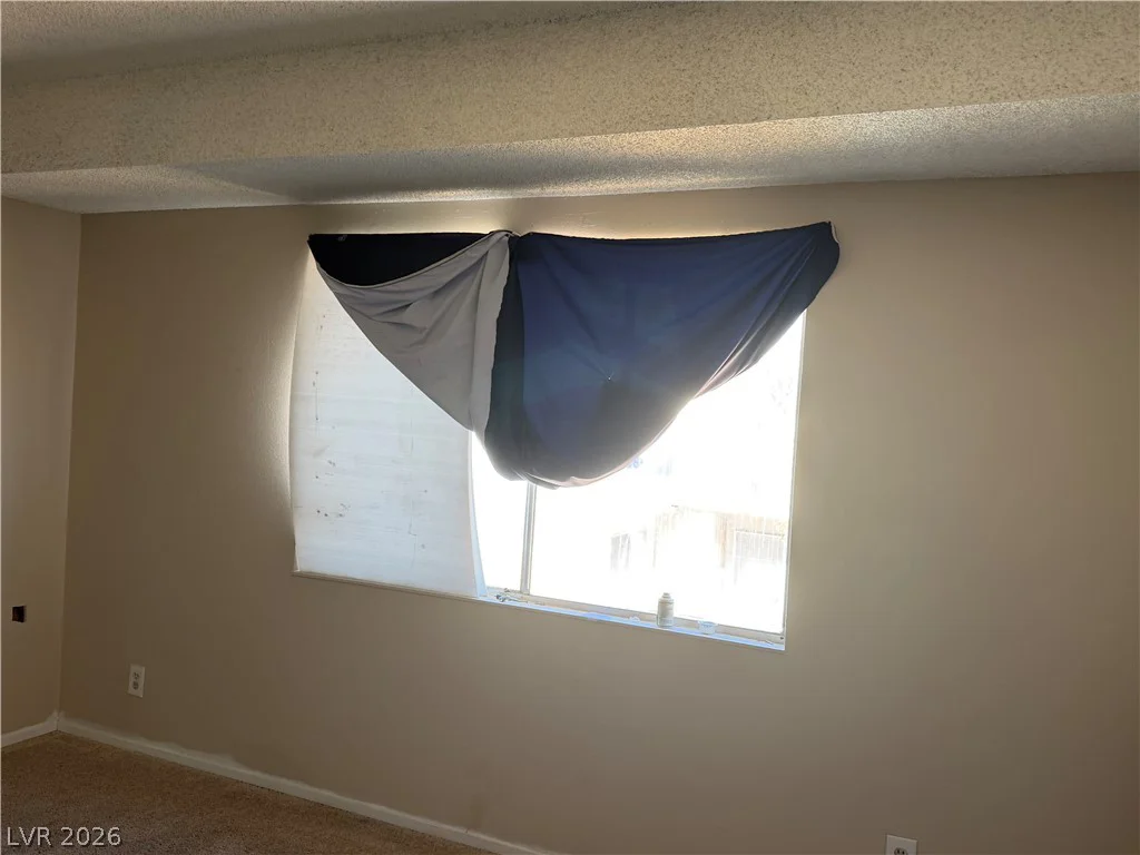 5052 Mountain Vista, Las Vegas, NV 89120