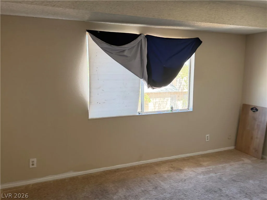 5052 Mountain Vista, Las Vegas, NV 89120