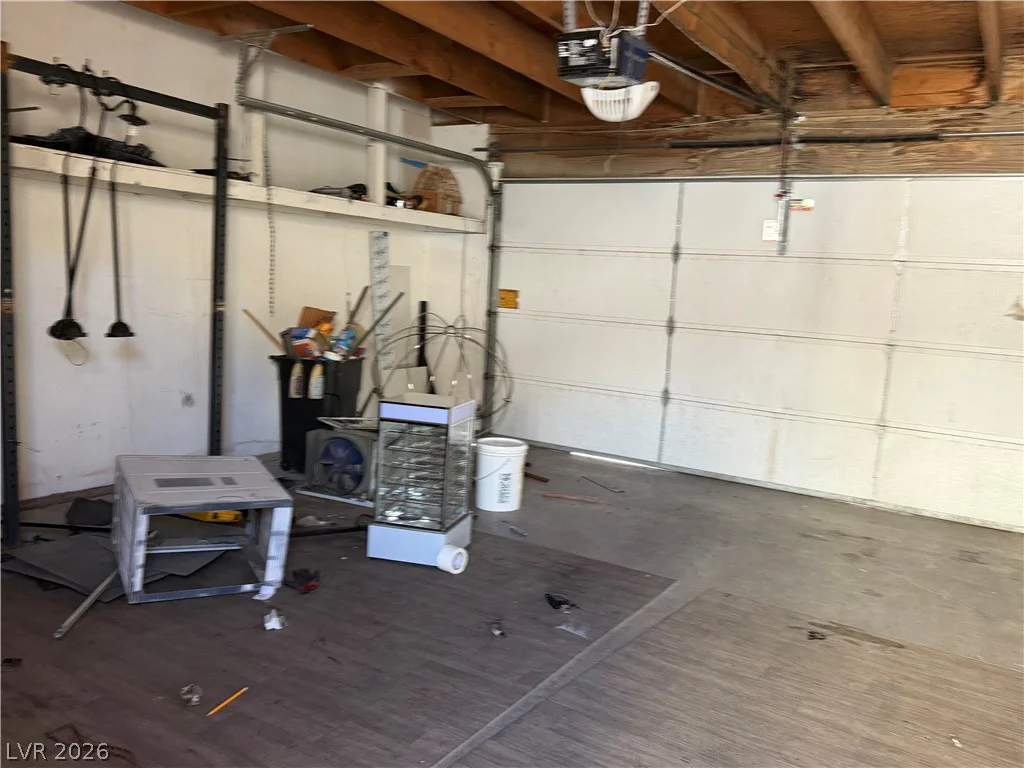5052 Mountain Vista, Las Vegas, NV 89120