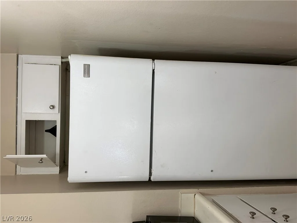 5052 Mountain Vista, Las Vegas, NV 89120