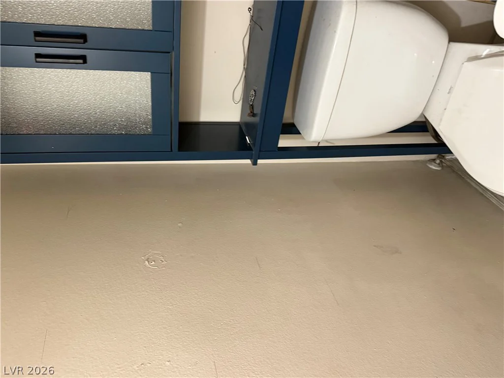 5052 Mountain Vista, Las Vegas, NV 89120