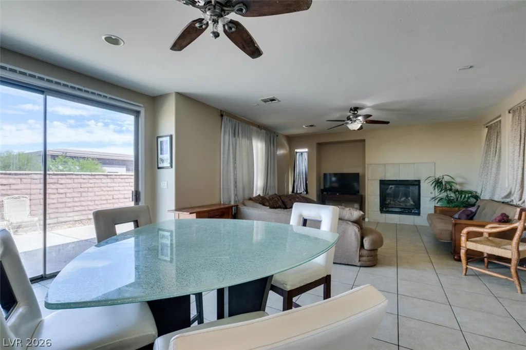 10078 Keifer Valley, Las Vegas, NV 89178